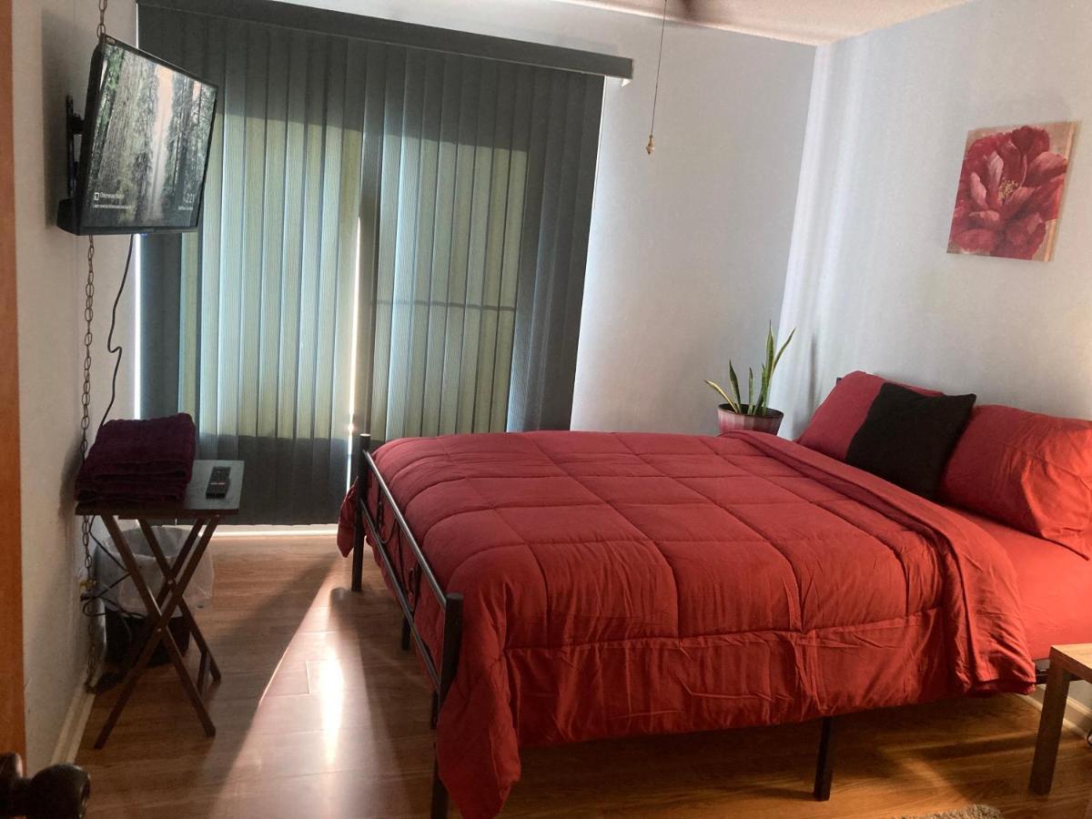 Irises House - Private Room In Home คิสซิมมี ภายนอก รูปภาพ